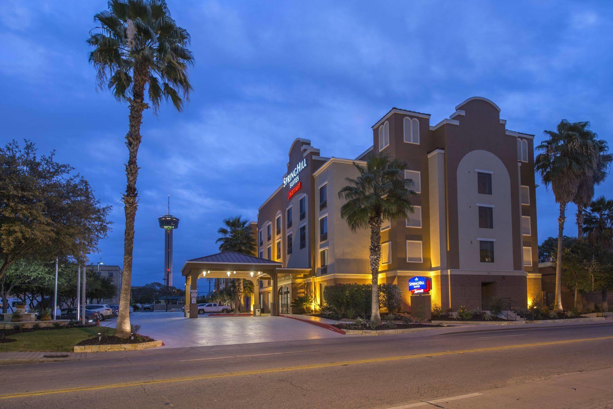 สปริงฮิลล์ สวีท ซานอันโตนิโอ ดาวน์ทาวน์/ริเวอร์วอล์ค แอเรีย Hotel ภายนอก รูปภาพ